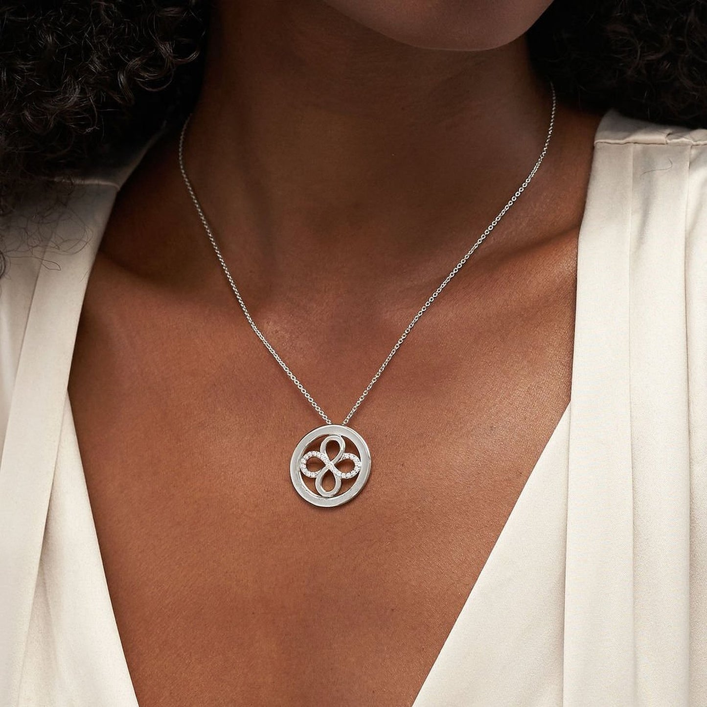 Infinite Circular Necklace