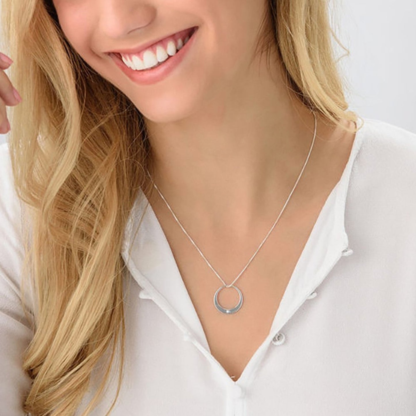 Round Necklace